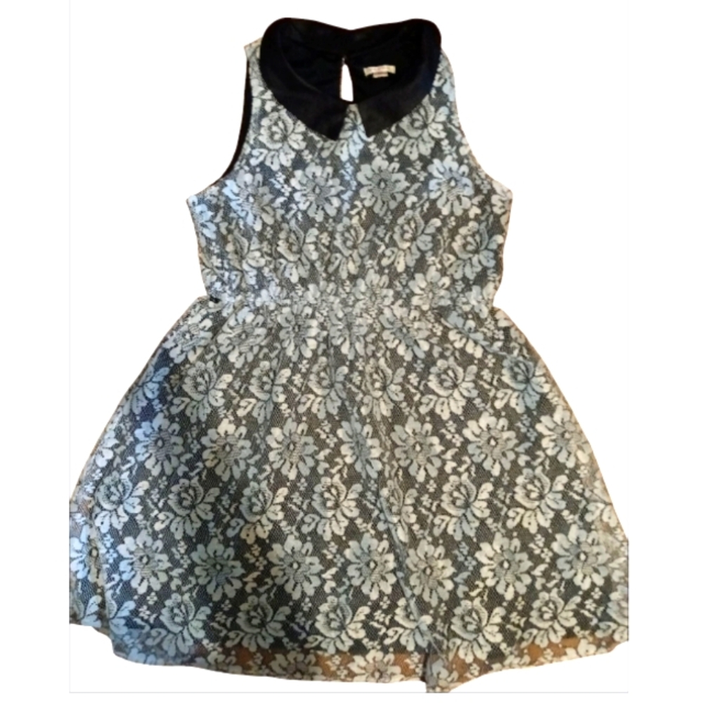 Xhilaration Lace Floral Sleeveless Blk Collar Dress
